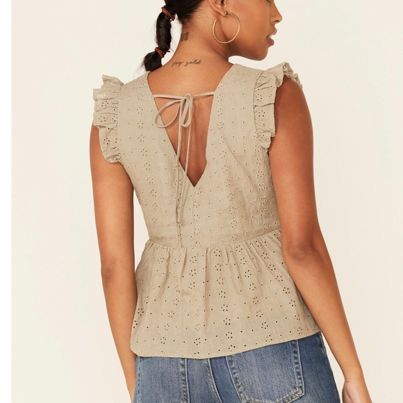 Wishlist apparel | Faded Green Eyelet Peplum Top - Picture 2 of 12